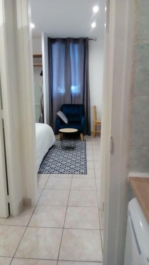 Appartement AAD1 Clamart 200 m du Tramway T6 st pavé blc avec cuisine séparée Esterno foto
